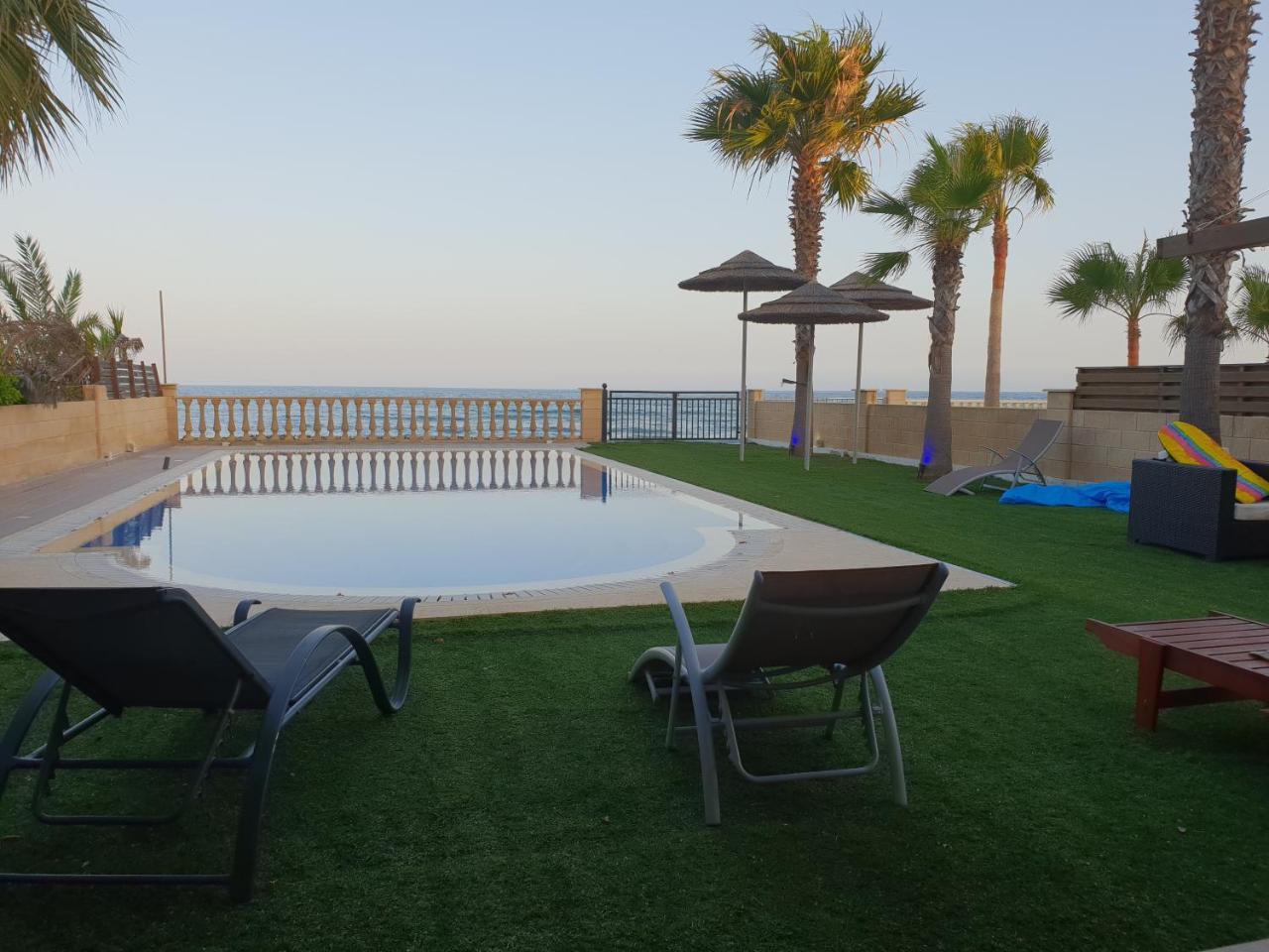 Oasi Rejuve Villa Meneou 外观 照片